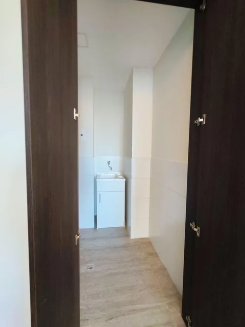 Departamento de Venta en El Sector Gonzalez Suarez — imagen 2