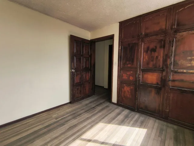 Casa de Venta en El Sector de Quito Norte, en La Calle Flavio Alfaro — imagen 3