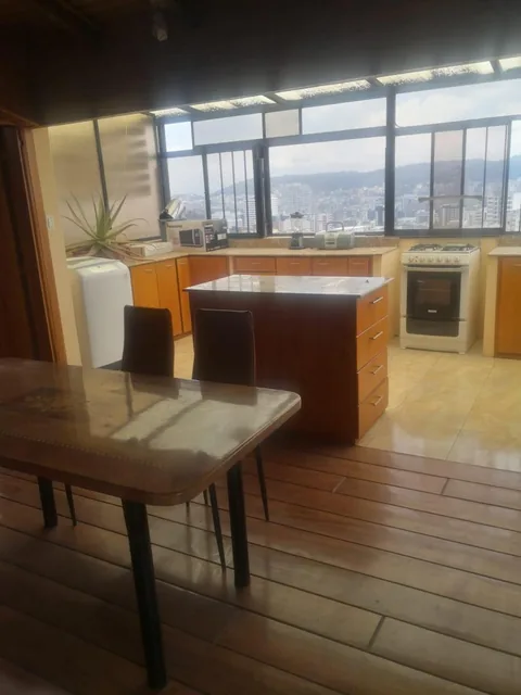 Vendo Amplio Departamento Sector San Gabriel Quito — imagen 5