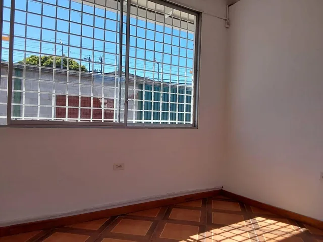 Terreno de Venta con Oficinas en Ponceano Alto — imagen 3