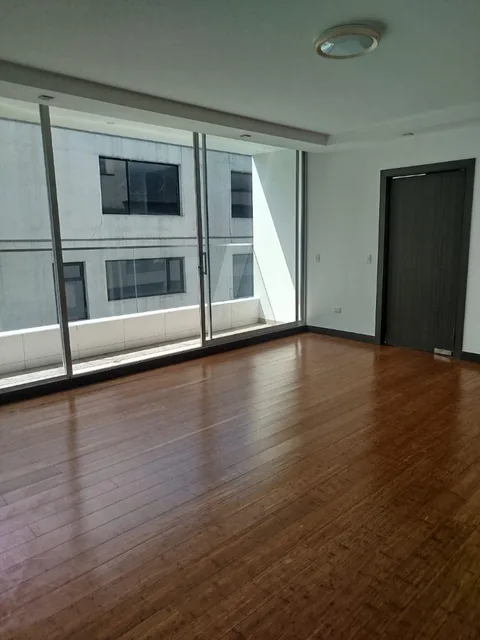 Departamento de 127 m² con 2 Dorm. en Venta en Quito Tenis — imagen 3