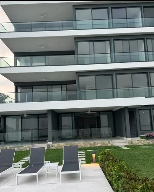Mocoli 2000, Departamento de 121 m² con 2 Habitaciones en Venta en Isla Mocolí, Guayas — imagen 2