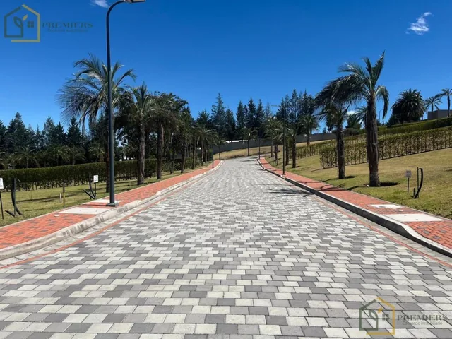Terreno de Venta en Urb. Palmas del Prado, Puembo, Cerca Colegio Americano — imagen 2