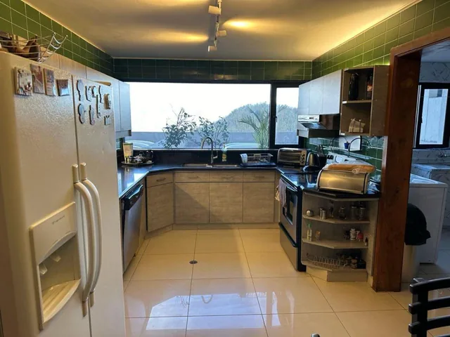 Departamento de Venta, González Suárez, 250 m², 3 Dorm. Cada Uno con Baño — imagen 3