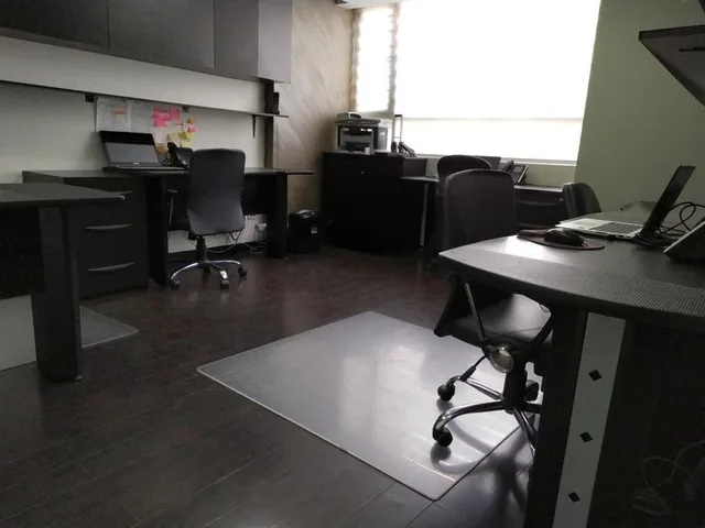 Av Orellana Vendo Oficina 147 m². Provincia de Pichincha — imagen 5