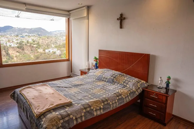 Casa en Venta 5 Dorm., Urb. Juan Montalvo — imagen 4