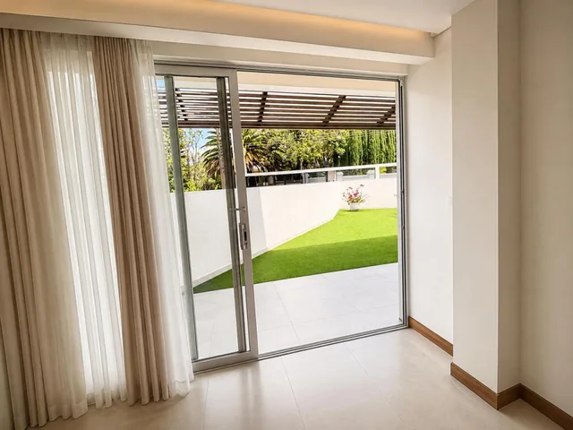 Vendo Espectacular Departamento, por Estrenar en Cumbayá — imagen 3