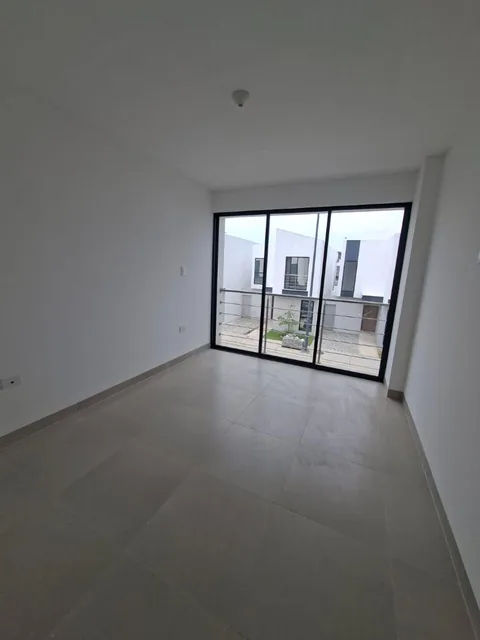 Casa en Venta de Estreno– Narcisa Club Etapa 2 (Rg), Guayas — imagen 3