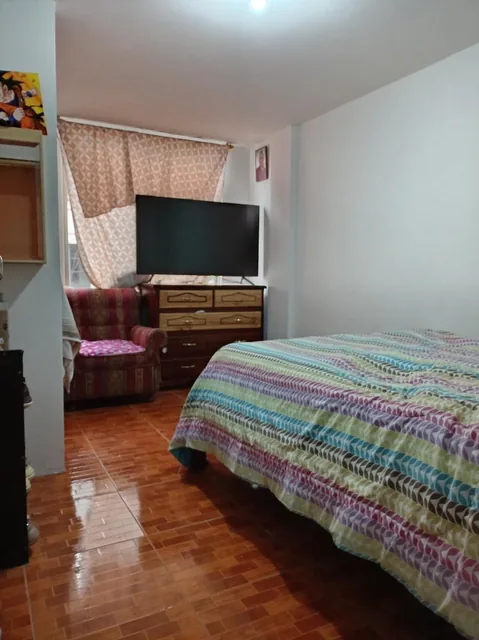 Casa Rentera en Venta con Local Comercial — imagen 4