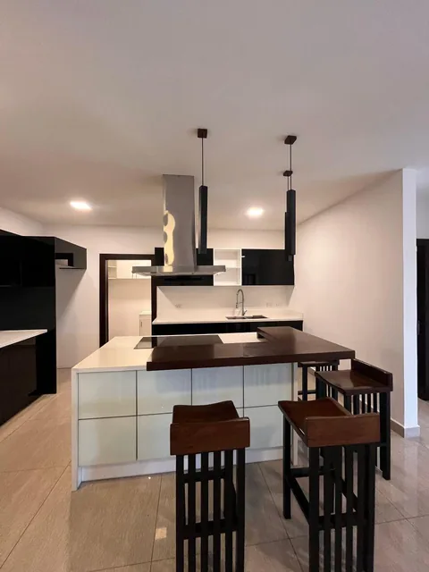 Departamento en Venta 185 m con Linda Vista en Tumbaco 195.000 Dólares — imagen 3