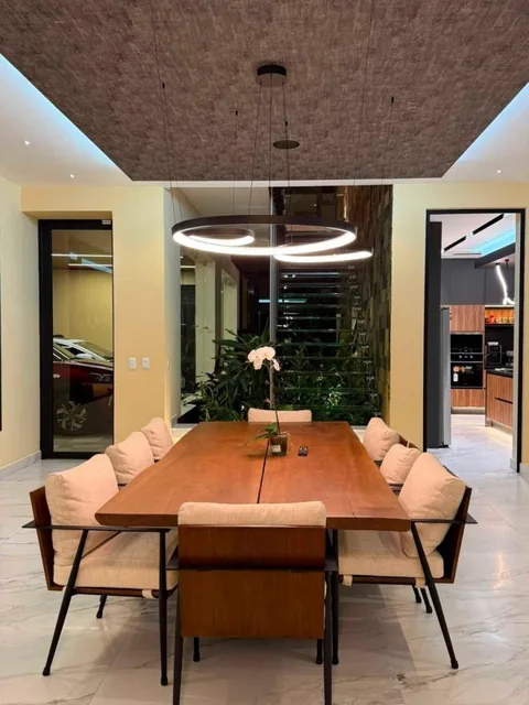 Casa de Lujo con Piscina en Venta Puembo Cerca Club Arrayanes — imagen 4