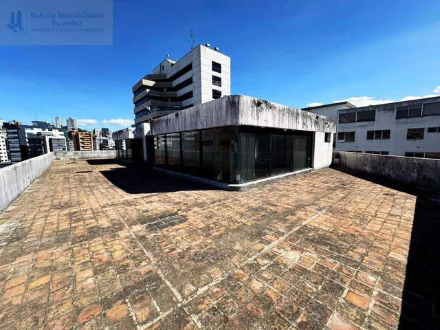 Oficina 408 m² Mas 8 Parqueaderos Cubiertos y Bodega en Venta en La Carolina Norte de Quito — imagen 3