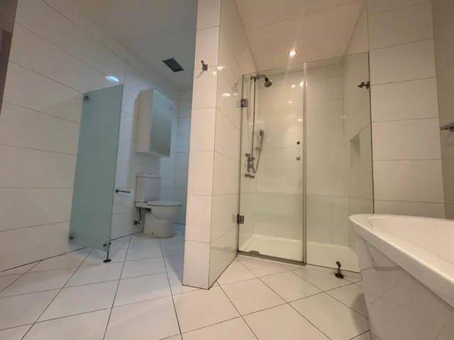 En Renta o Venta Departamento de 3 Dorm. 438 m² - Bellavista — imagen 2