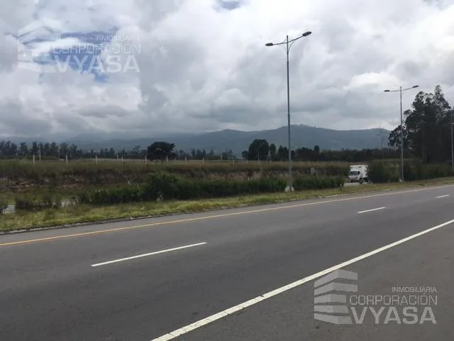 Tababela, Nuevo Aeropuerto, Lote de Terreno en Venta, 1.55 Ha — imagen 3