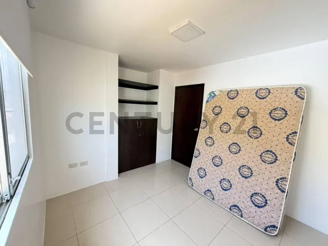 Venta de Casa en Urb. Compostela, Via Salitre. Guayas — imagen 2