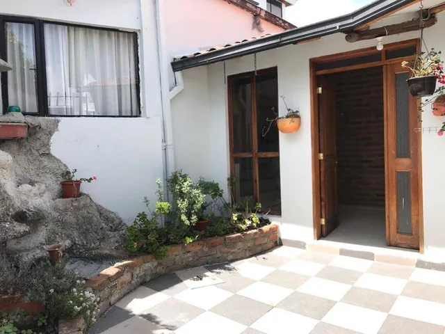 Casa Rentera en Venta Sector del Pinar Alto — imagen 2