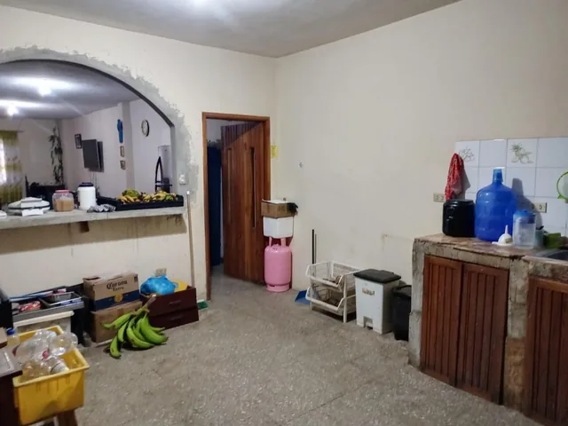 Casa de Venta en La Alborada, Etapa 2, 4 Dorm.. Guayas — imagen 4