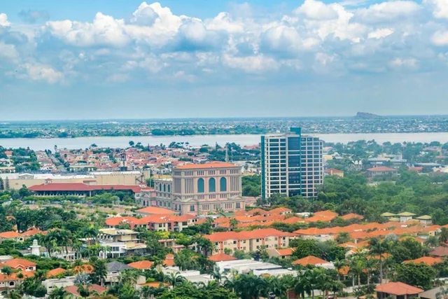 Terreno de 1340 m² en Venta en Urbanización Privada de Samborondón, Guayas — imagen 4
