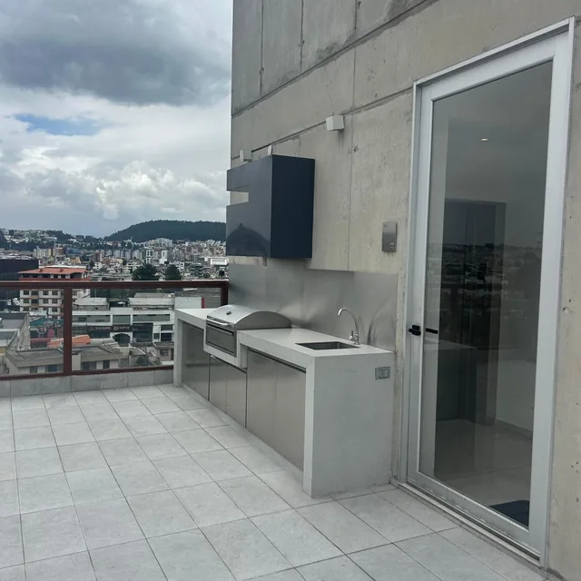 Departamento de 45 m² en Quito Tenis | Amoblado | Parqueadero + Bodega — imagen 2