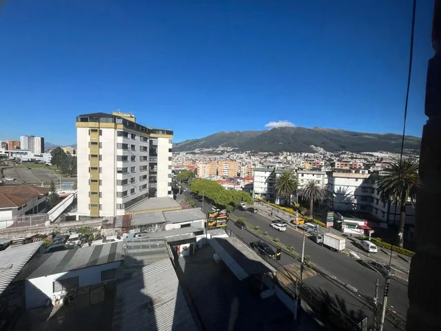 Sector Udla Departamento Duplex de Venta — imagen 2