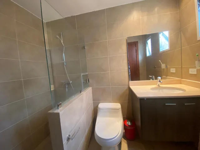 Departamento de 227 m² con 3 Dorm. en Venta en Monteserrín — imagen 3