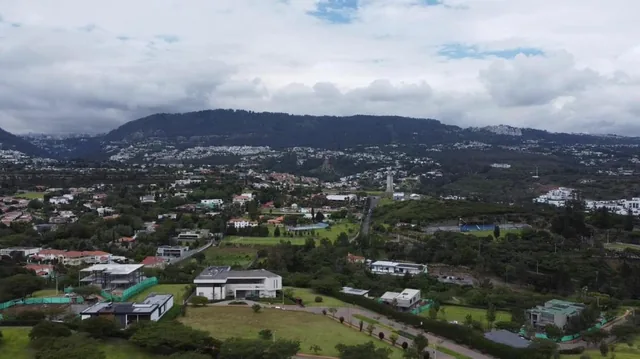 Espectacular Terreno de Venta Ubicado en La Urbanización La Quinta. Exclusividad, Seguridad — imagen 4