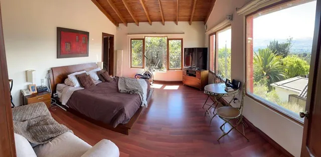 Venta Casa en Miravalle - Cumbaya — imagen 3