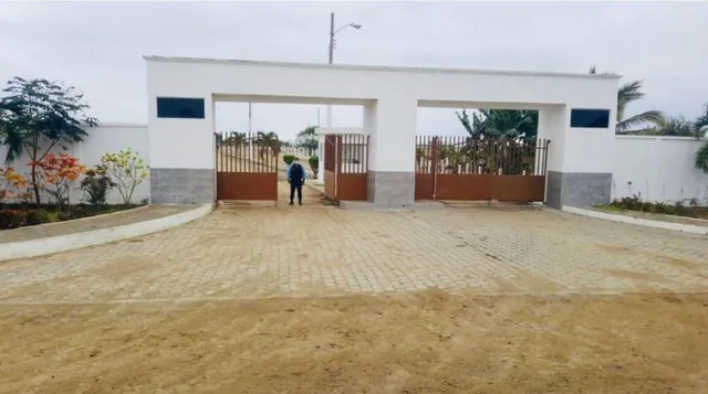 Terrenos de Oportunidad en Urbanización de Playa San José - Manabí. Manabí — imagen 2