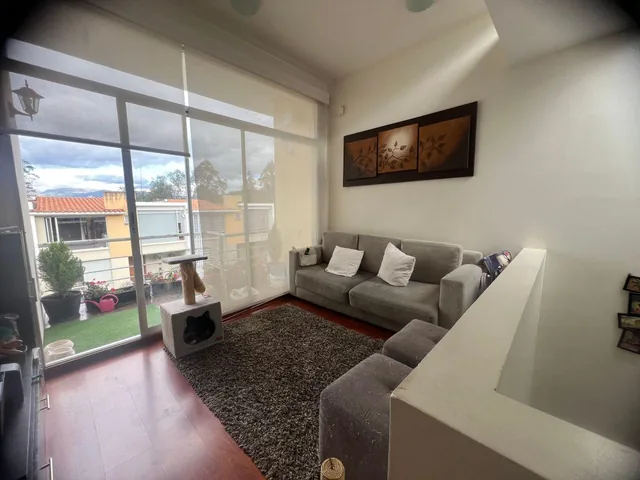 Linda Casa Venta Nayon — imagen 4