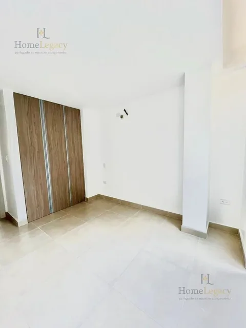 Venta de Departamento Moderno en Cdla. Kennedy - Guayaquil Ag, Guayas — imagen 2