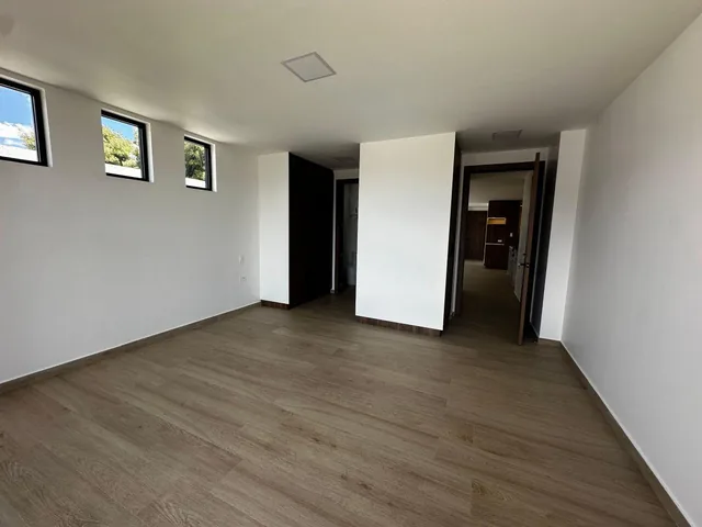 Se Vende Departamento Dentro de Urbanizacion con Dos Balcones y Terraza — imagen 2