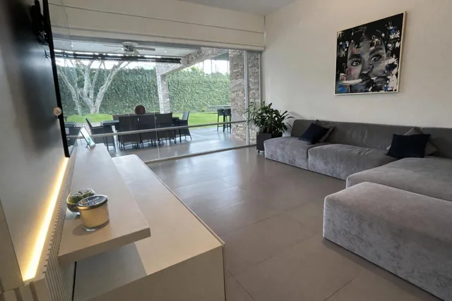 Casa de Lujo en Venta Cumbayá Jardines de Santa Inés — imagen 2