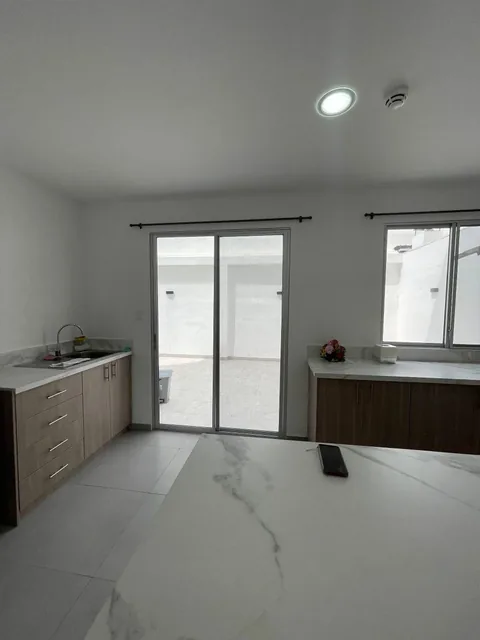 6524. Costa Gardens, Km 15 Vía a La Costa, Vendo Departamento Estreno Planta Baja, Patio, 2 Dormit, Guayas — imagen 2