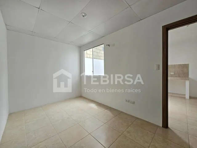 Casa en Venta de 3 Dorm. de Estreno - Urb. Ciudad Santiago, Vía a Daule, Guayas — imagen 2