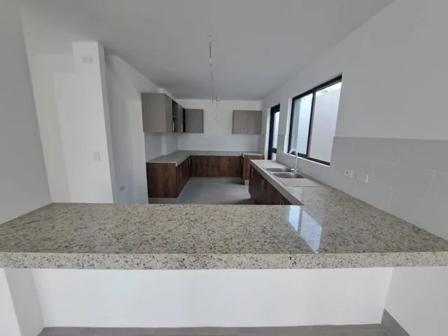 Casa en Venta La Costa Samborondón, Guayas — imagen 3