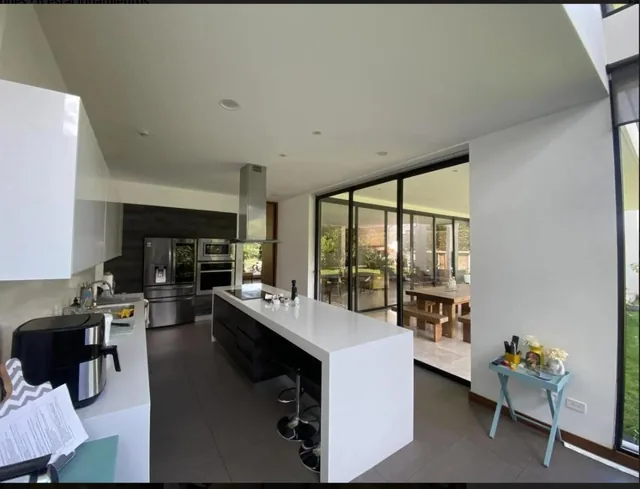 Casa de Lujo en Venta Urb. Arrayanes, Puembo, Jardín + Máster en Pb — imagen 2