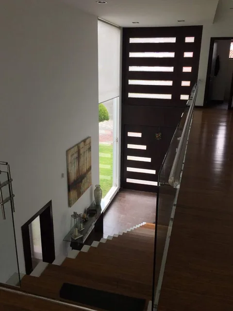 Casa Moderna Dentro de Urbanizacion de Lujo — imagen 5