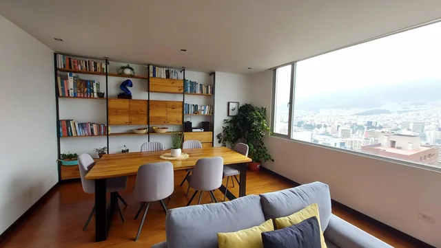 Departamento en Venta, 3 Dorm., 3 Parqueaderos, 195 m², González Suárez — imagen 2