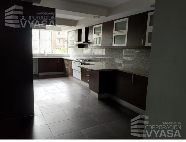 González Suárez - Amplio Departamento de Venta 322.40 m² — imagen 5