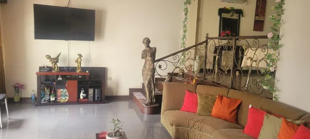 Propiedad de Uso Mixto en Venta | 2 Viviendas U Oficinas | 500 m² | Mapasingue Oeste (Wy), Guayas — imagen 5