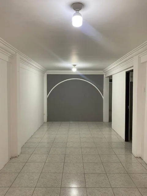 Casa Rentera en Venta en La Alborada X Etapa – 5 Departamentos, Guayas — imagen 2