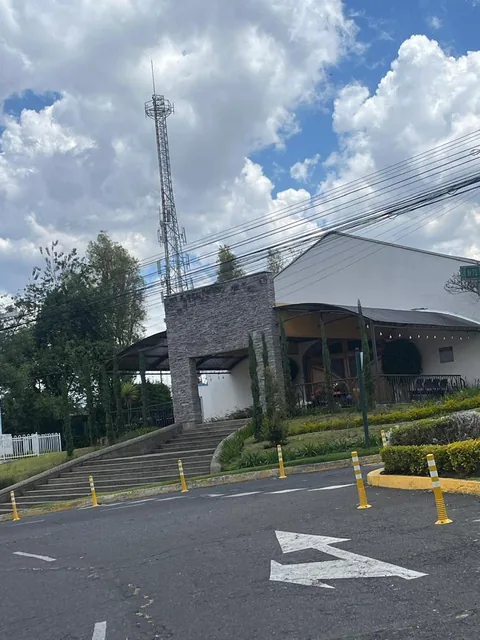 Departamento en Venta de 207 m² por Estrenar en La Urbanización El Condado — imagen 2