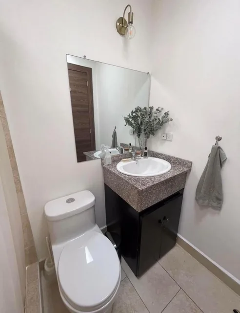 Se Vende Hermoso Departamento en Tumbaco — imagen 3