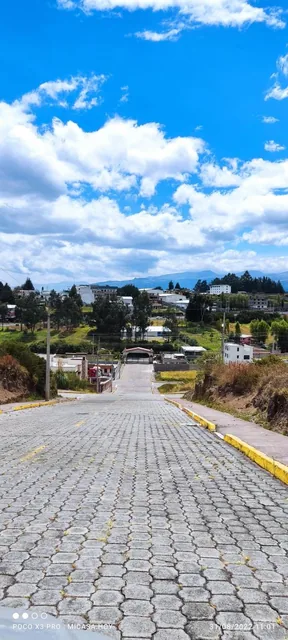 Oportunidad! Linda Casa a 10 Minutos del San Luis Shopping, Sangolquí. Provincia de Pichincha — imagen 3