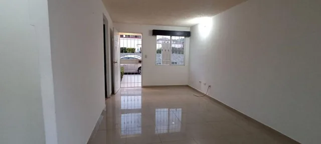 En Venta Casa Villas del Rey Pmanosalvas, Guayas — imagen 4