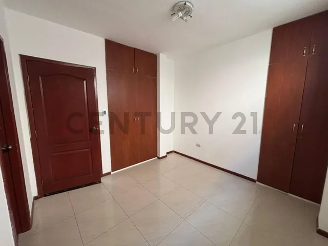 Venta de Casa en Urb. Matices Etepa Zafiro, Guayas — imagen 2