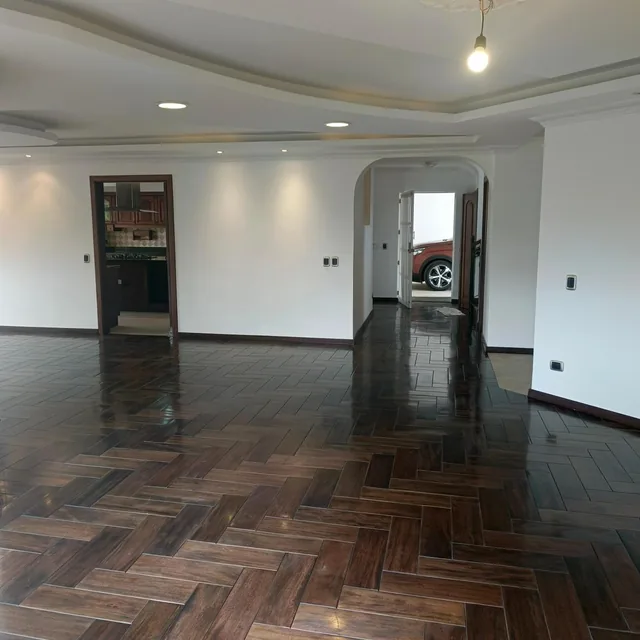 Vive en La Tranquilidad de Tanda Conjunto Casa 3 Dorm. Mas Estudio Sala Tv Hermoso Jardin Propio — imagen 4