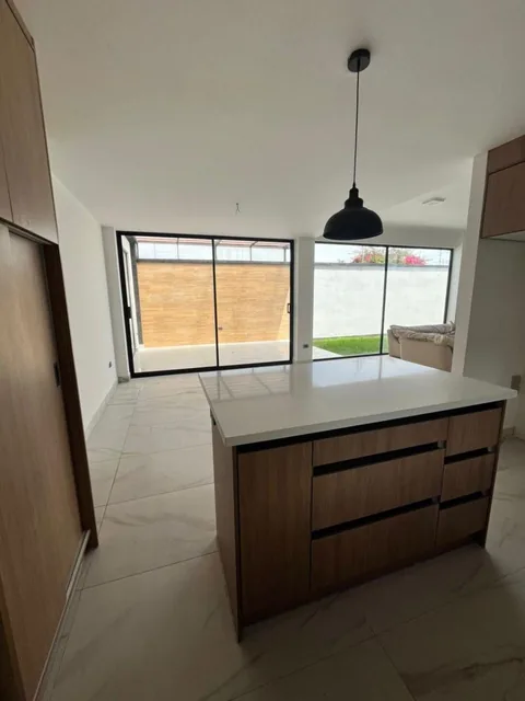 Casa de 231 m², por Estrenar, 3 Habitaciones, Venta, Pifo, Urbanización — imagen 3
