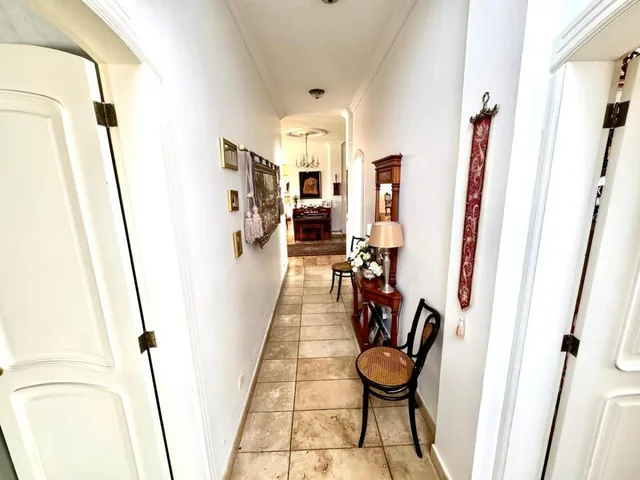 Casa Independiente de Venta en La Primavera, Cumbayá — imagen 2