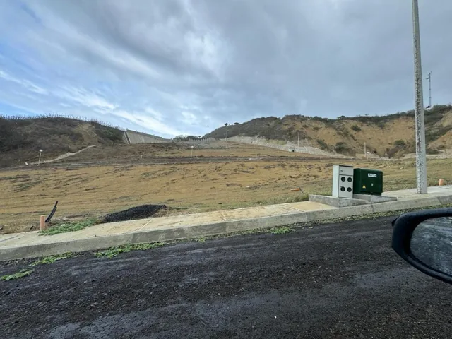 Lote de Terreno en Venta en La Urbanizacion Bonita Beach 2 Santa Marianita, Manabí — imagen 2
